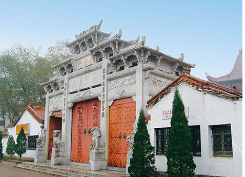 Mt Jiuhua Temple, China